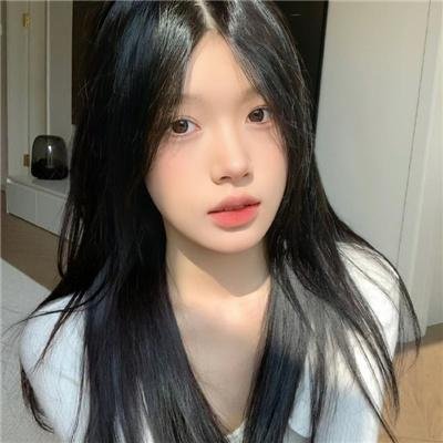 致亲爱的孤独者 封面